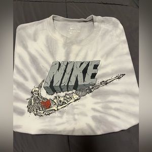 Nike Graphic T Shirt